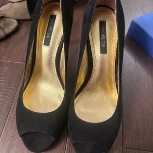 Rachel Zoe Black and Gold Peep Toe Heels